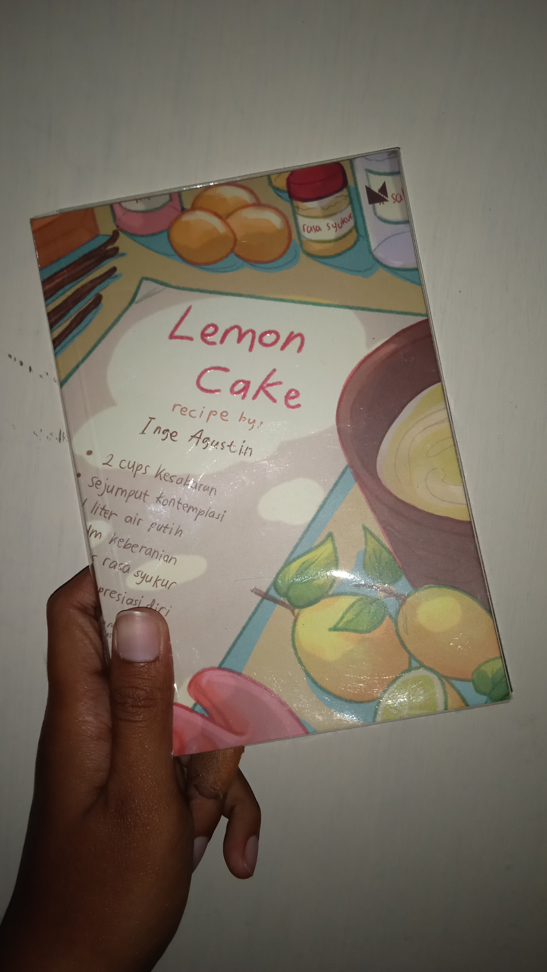 Sampul buku "Lemon Cake"