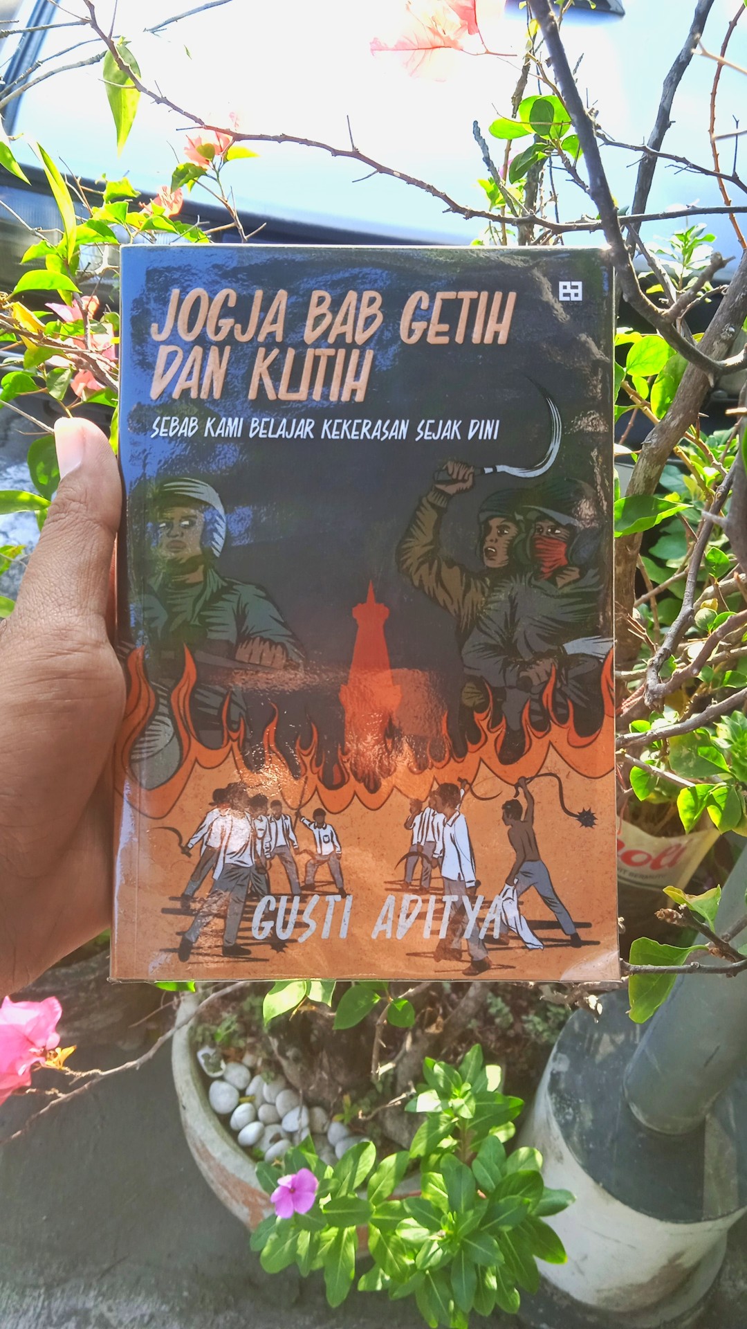 sampul buku jogja bab getih dan klitih