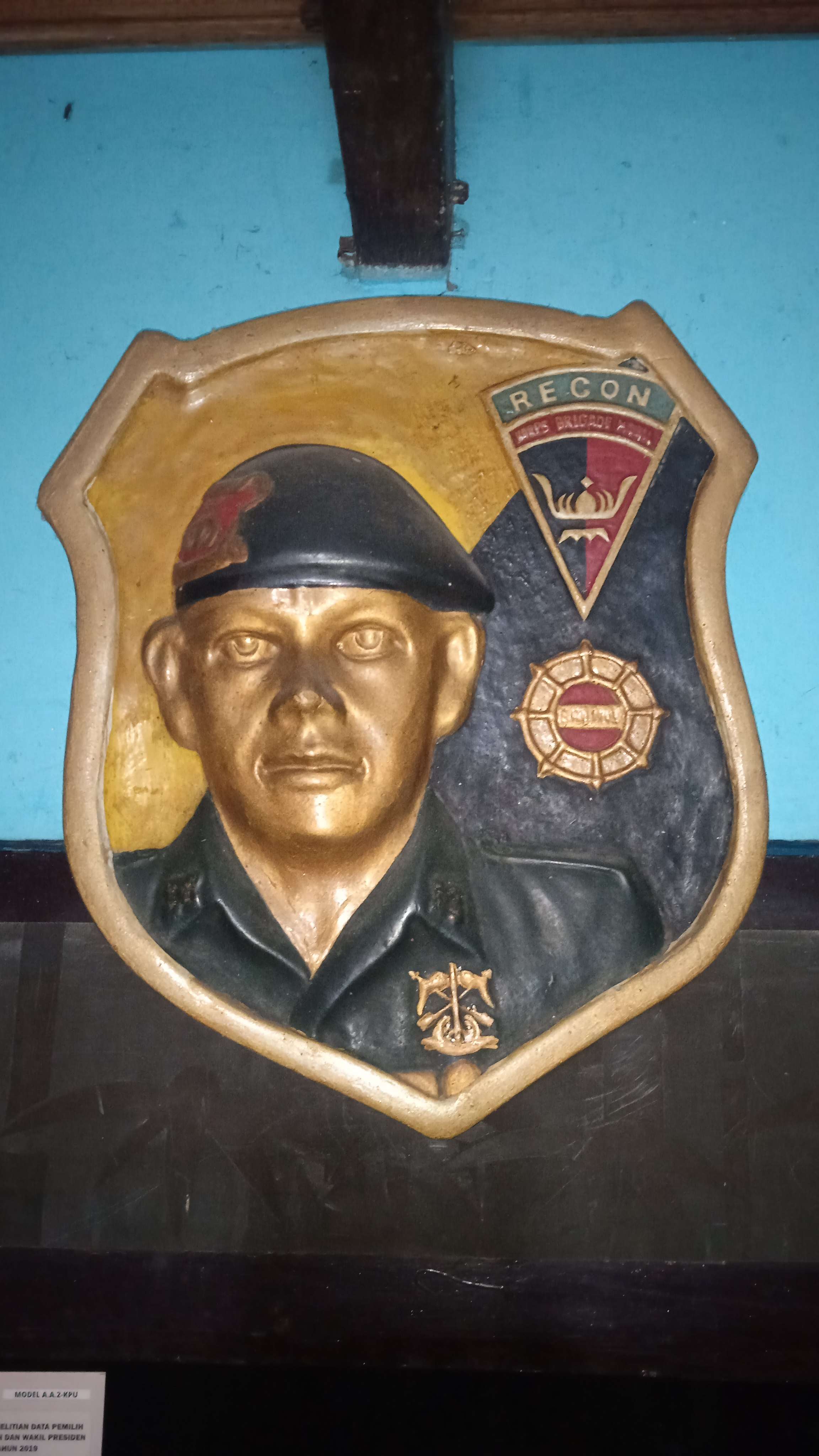 logo Brimob roda gendeng